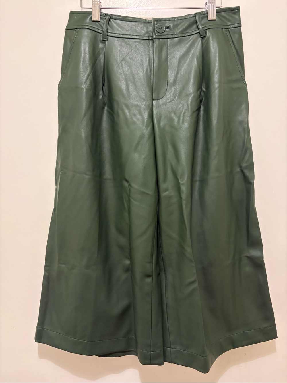 By Anthropologie Faux Leather Culottes Dark Green Sz.4‎ NWT - Picture 5 of 7